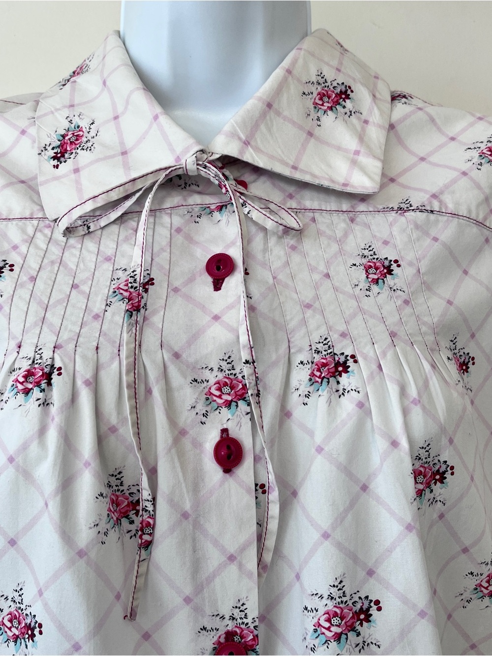 Odille Anthropologie White Short Sleeve Floral Cotton Whimsy Women’s Top Size 10 - Picture 2 of 8